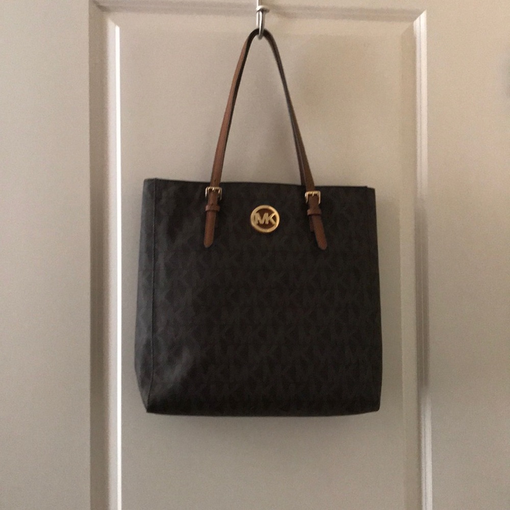 Michael Kors Tote